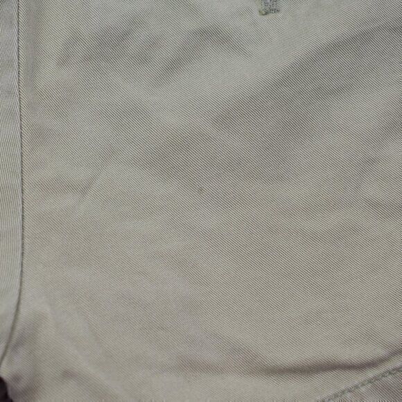 J.Crew Broken-in Chino Shorts Size 0 Color Khaki Great Condition has some flaw - Picture 6 of 6